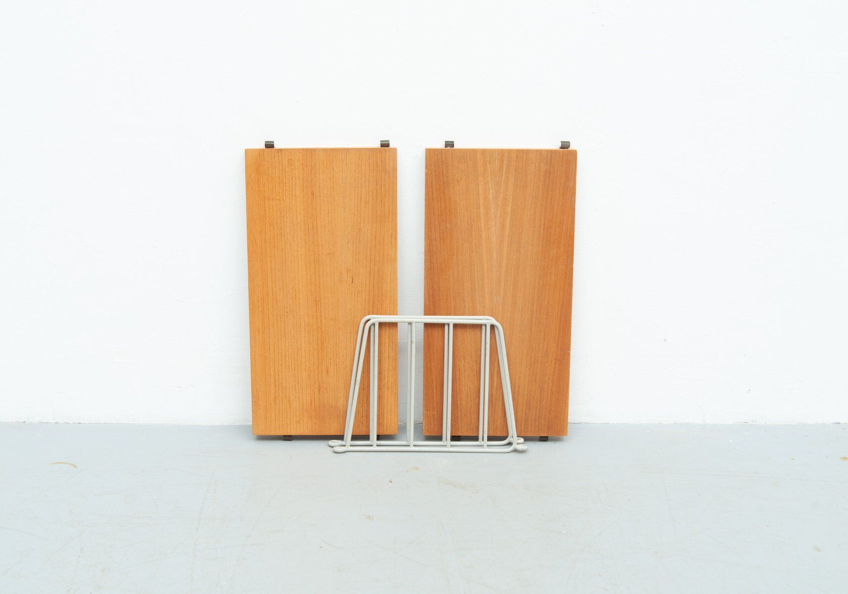 String wall shelf by Kajsa & Nisse Strinning, 1950s