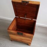 Colonial style storage chest