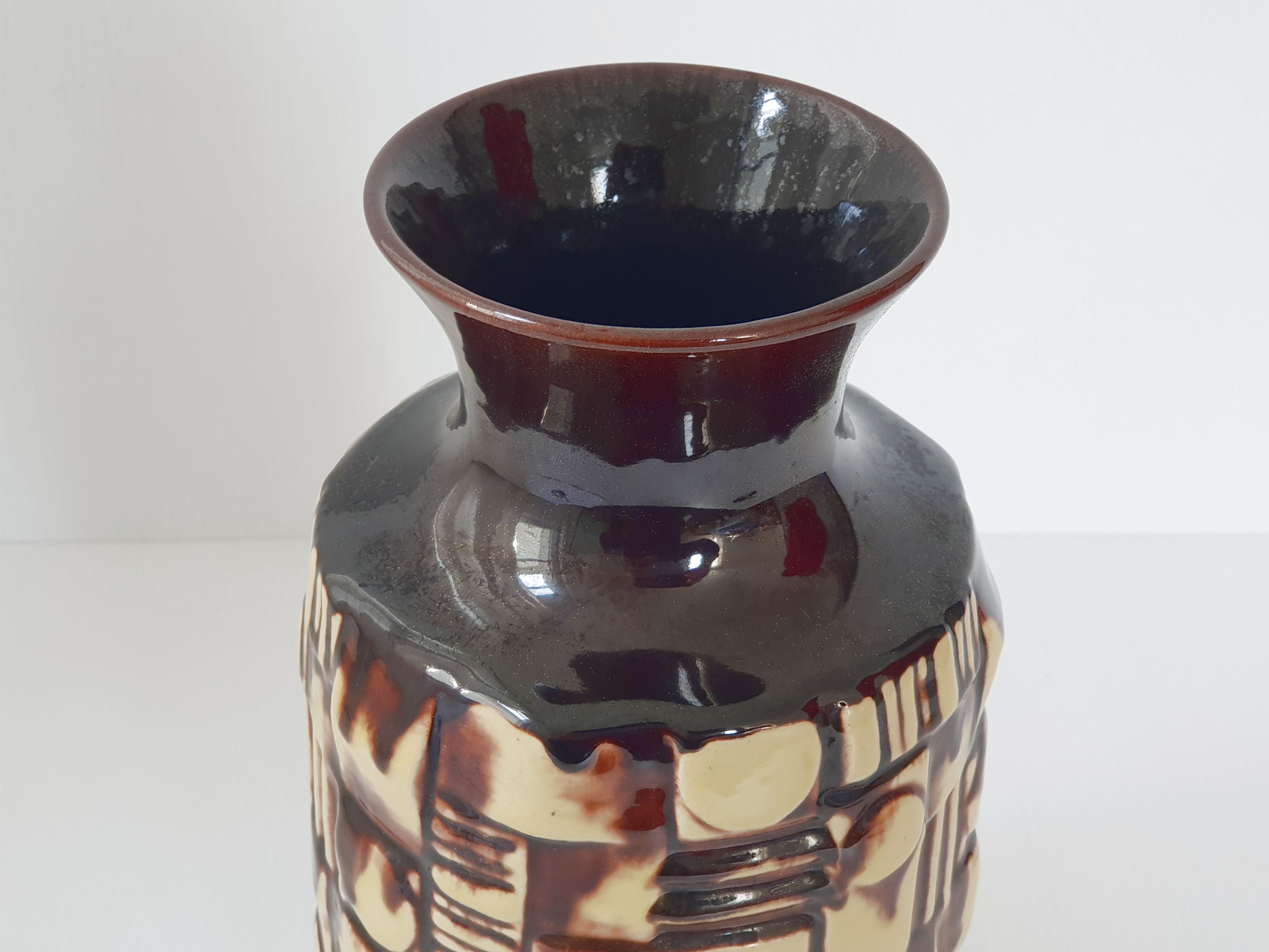 Vintage 1960 vase