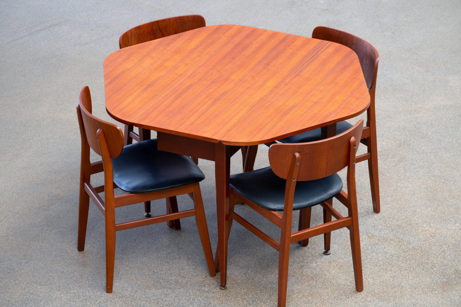 Vintage Scandinavian table 1960