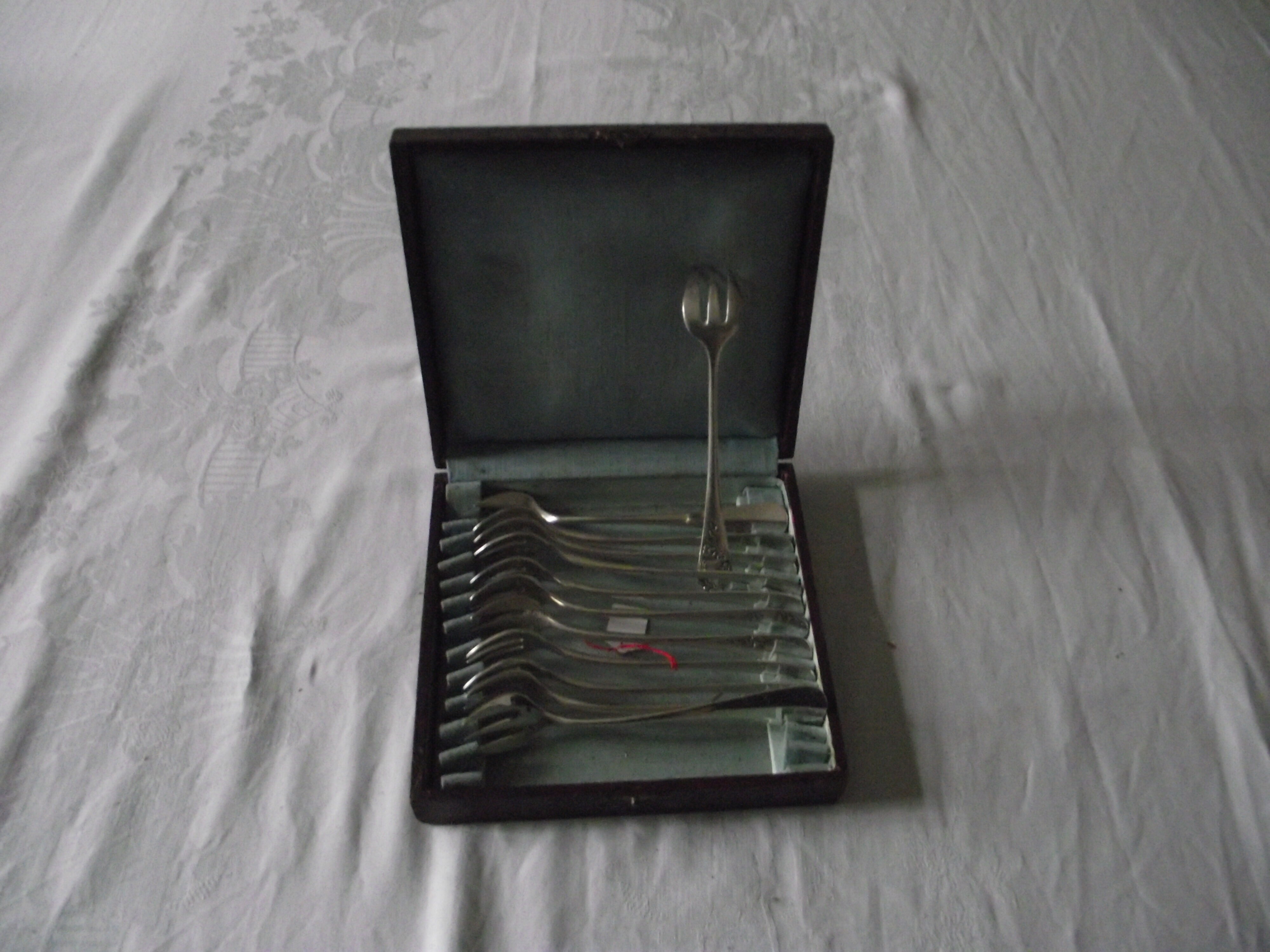 12 oyster forks silver metal Art Nouveau era