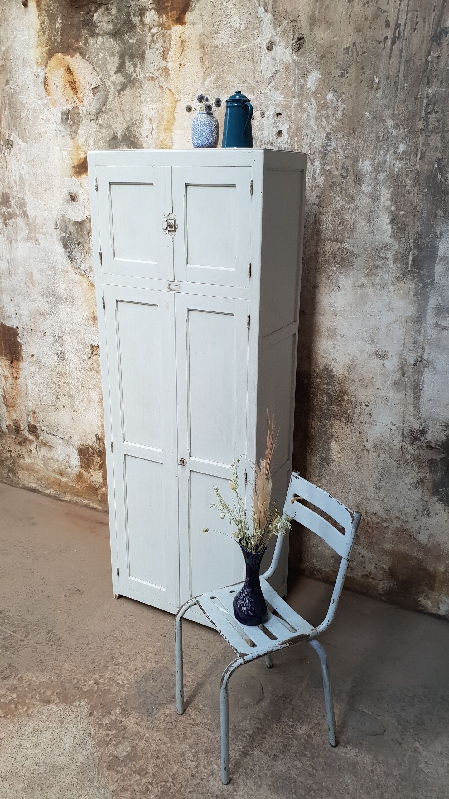 Vintage Parisian wardrobe