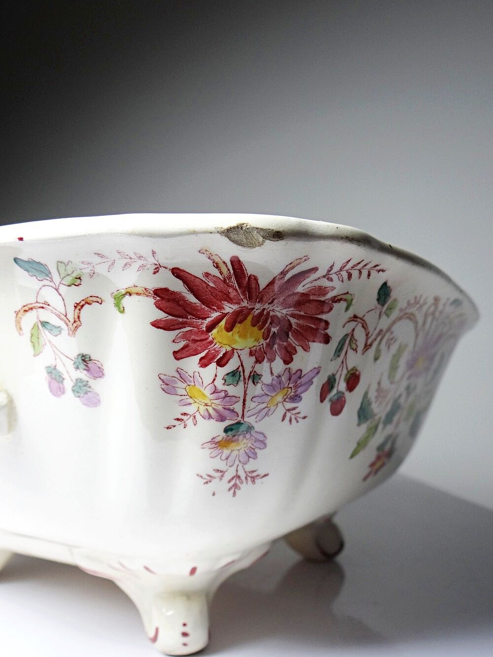 Antique Longchamp soup tureen/vegetable dish with polychrome daisies in ironstone.