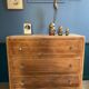 Commode en bois brut