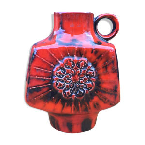 Vase allemand de couleur rouge