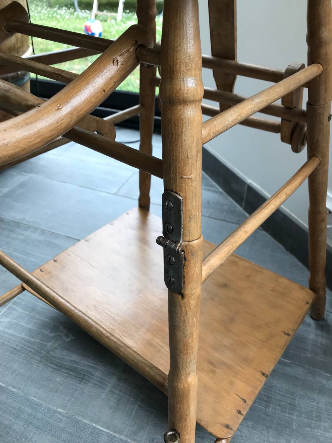 Wooden high chair for baby - Vintage