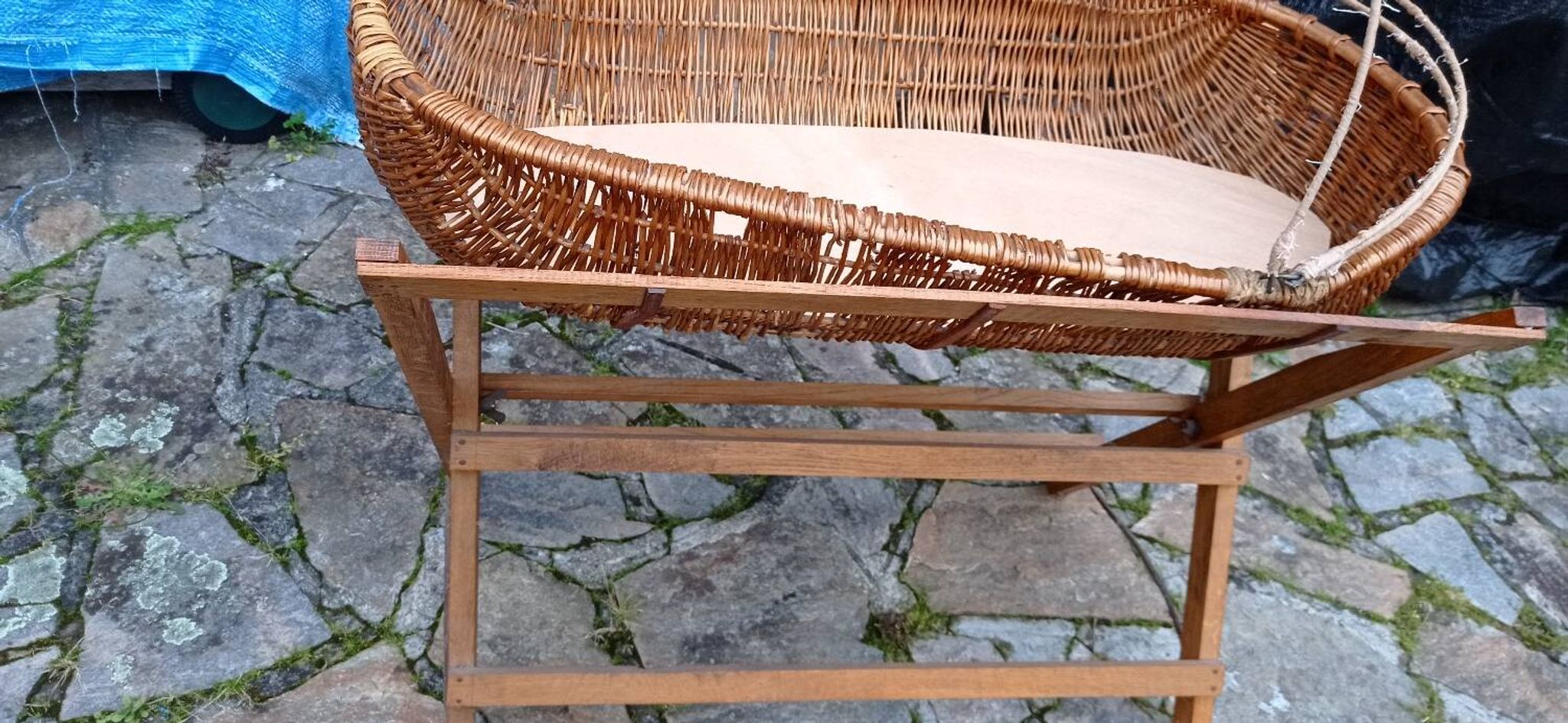 Moses basket baby wicker cradle