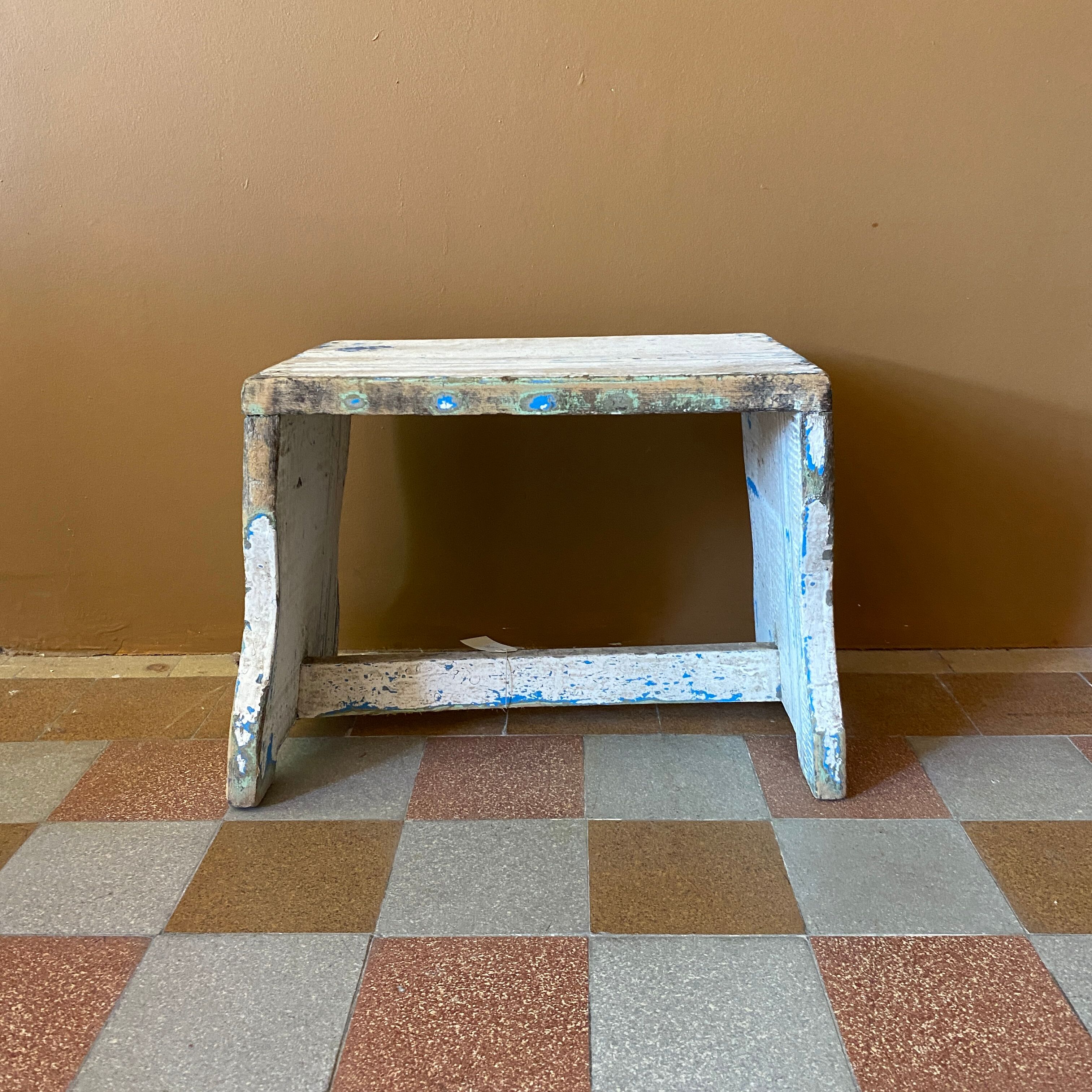 White and blue Hungarian stool
