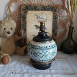 Old iron earth ceramic ball lamp base