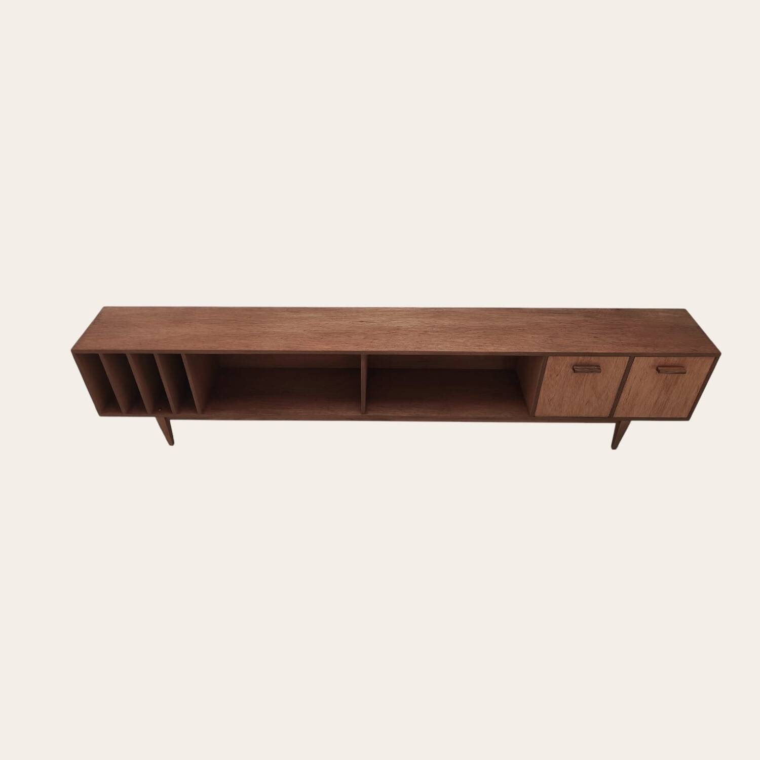 Silund low sideboard
