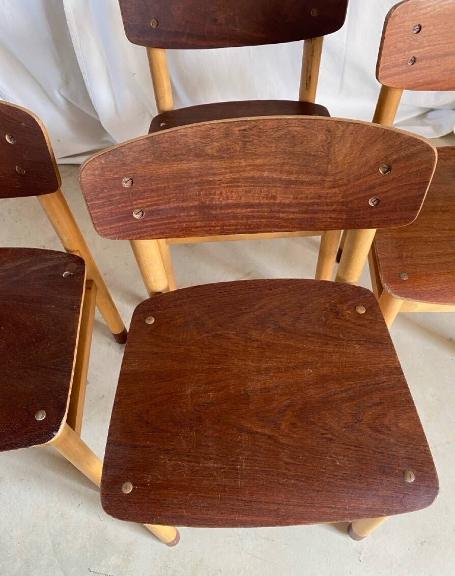 Quatre chaises basses Kvetny et Sonners Stolefabrik Danemark 1960