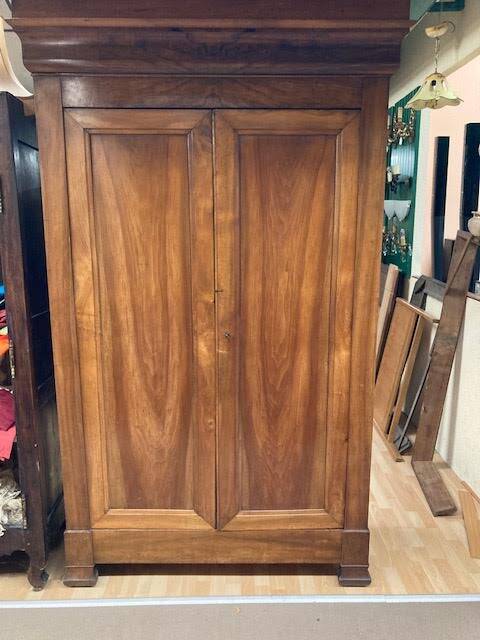 Antique 2-door wardrobe