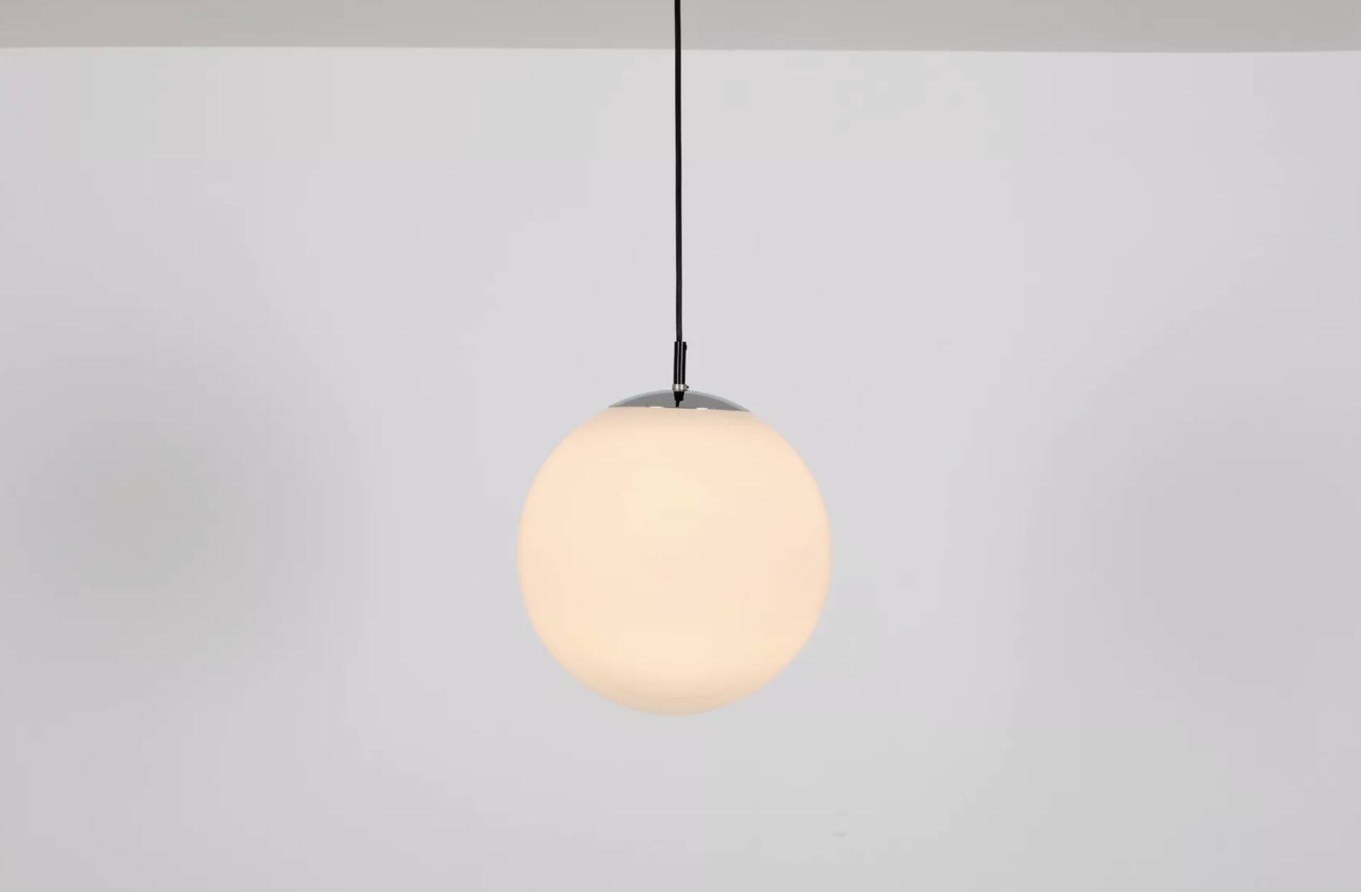 Ochtendnevel / Morning Haze Pendant Lamp By Raak
