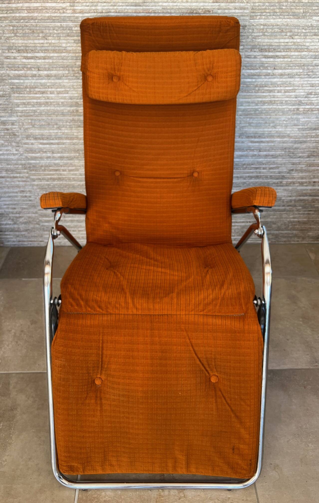 Lama 1970 relax armchair, orange velvet lounge chair