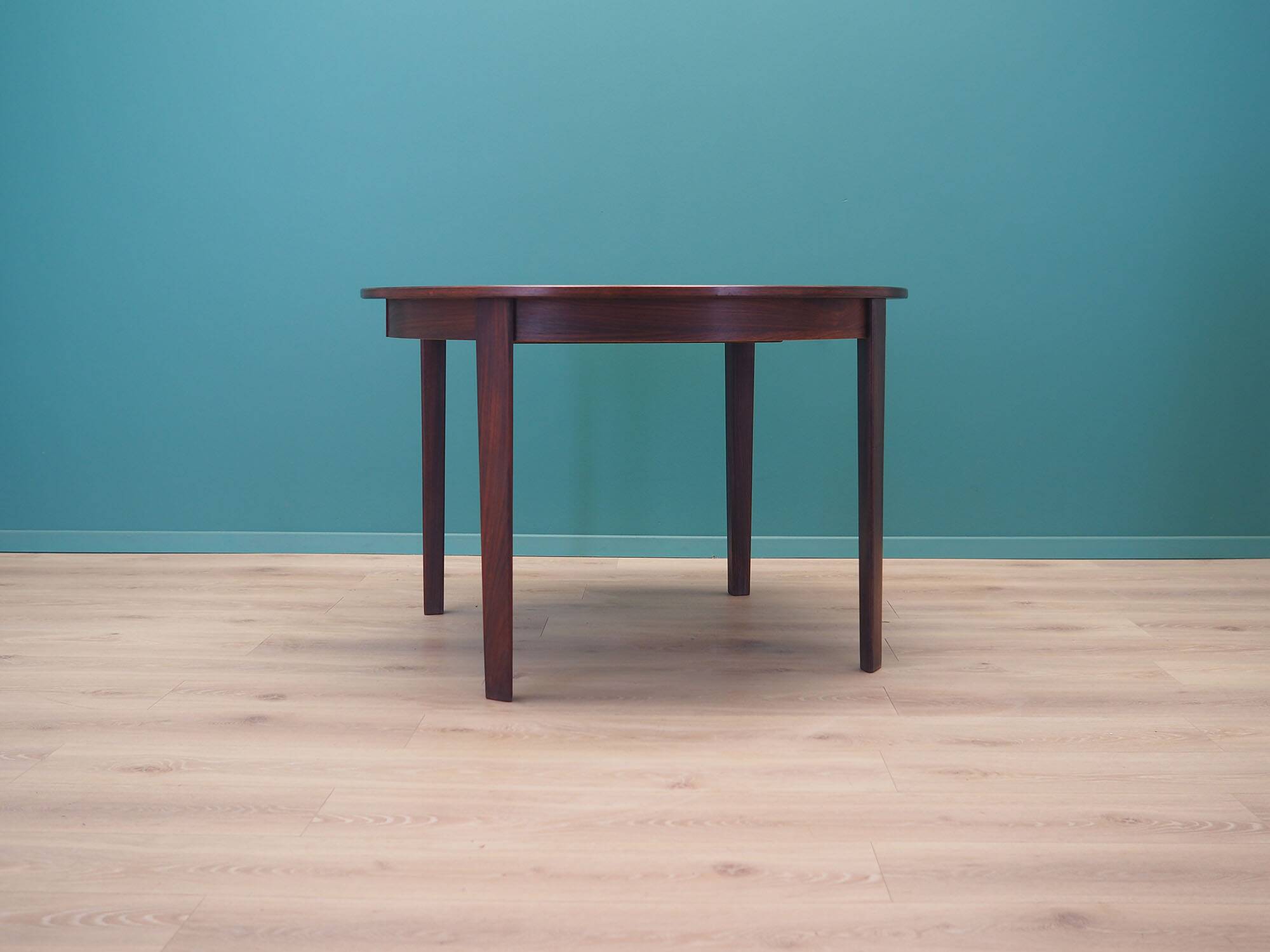 Round rosewood table, Danish design, 1960s, production: Denmark