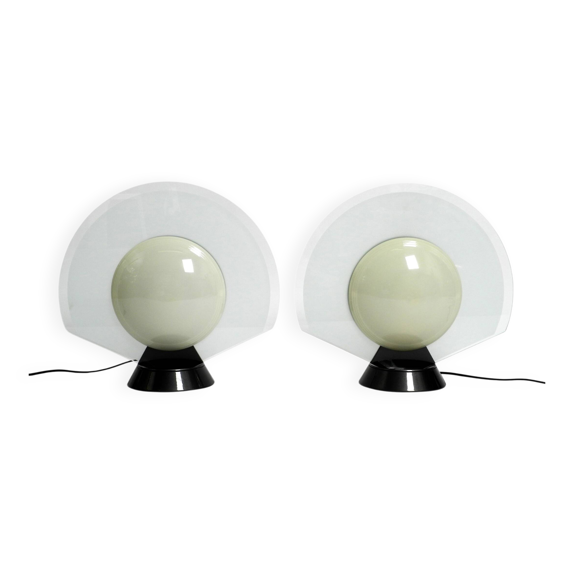 Pair of 1980s table lamps by Pier Giuseppe Ramella for Arteluce model Tikal