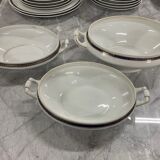 Service de 70 assiettes