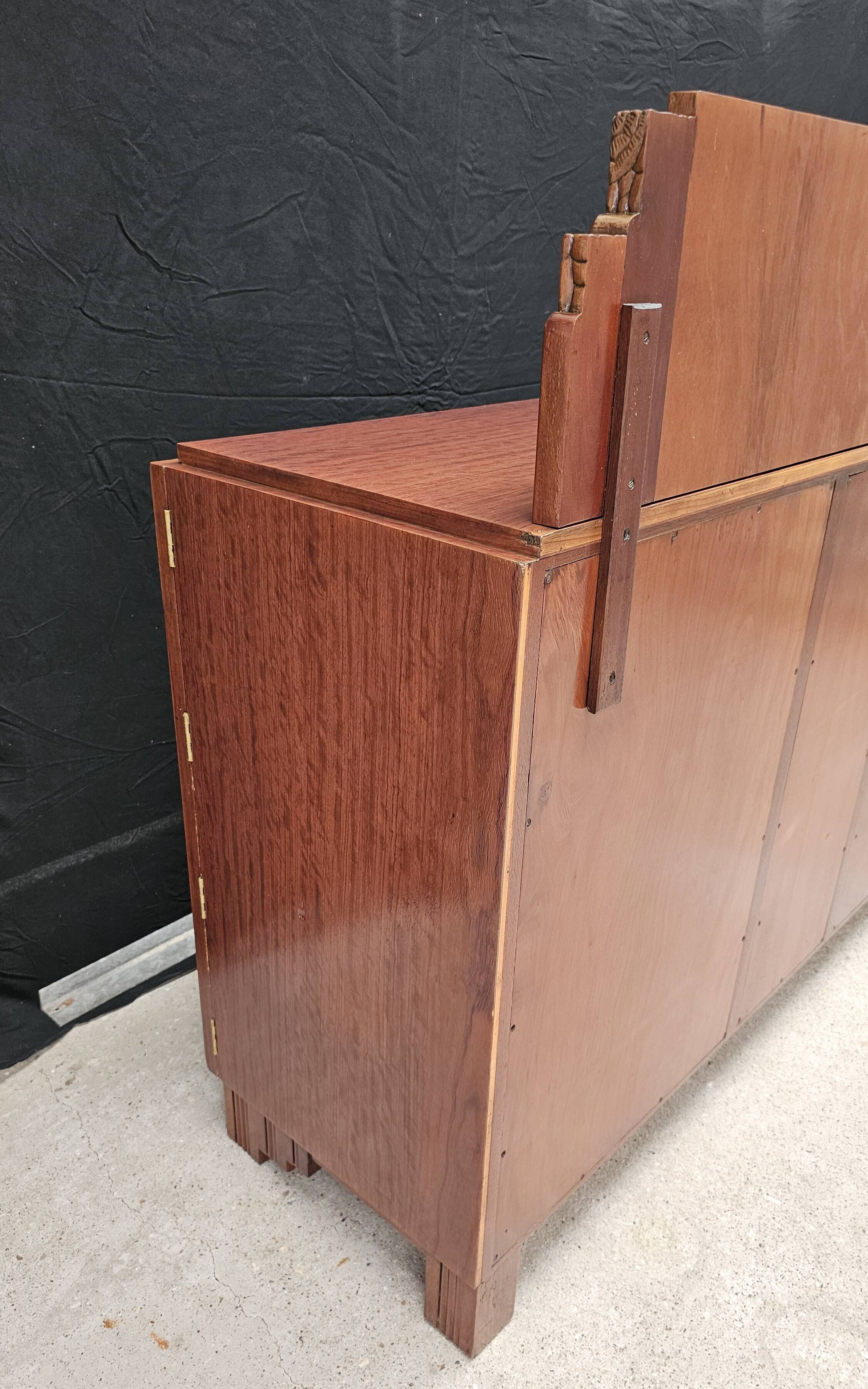Art Deco buffet by Saddier & Fils in solid rosewood and veneer.
