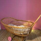 Rolling cradle for doll
