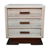 Commode peinte vintage