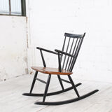 Chaise à bascule par Roland Rainer pour Hagafors
