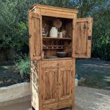 Standing man's wardrobe