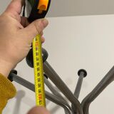 Metal parrot coat rack