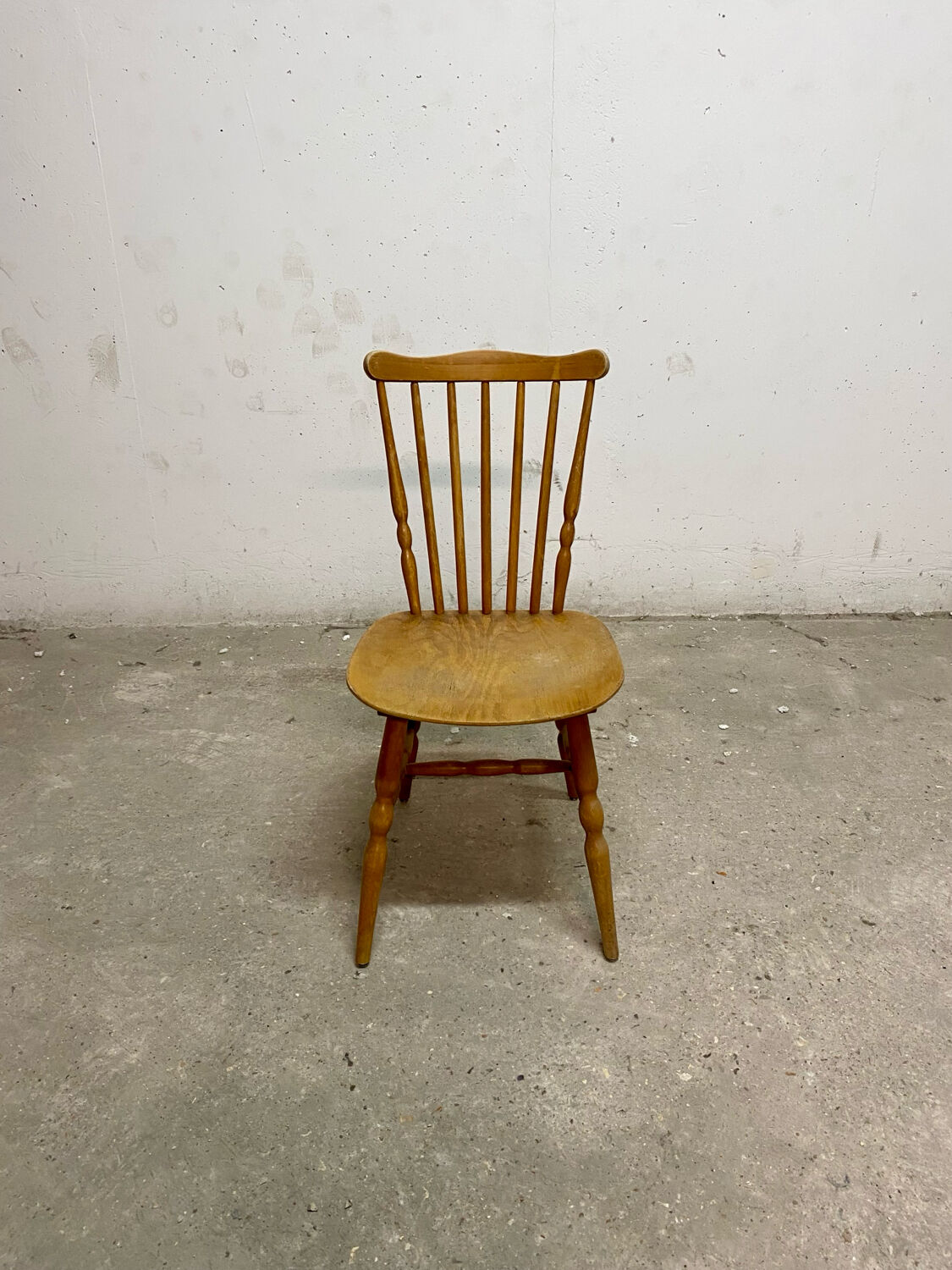 "Western" wooden chair