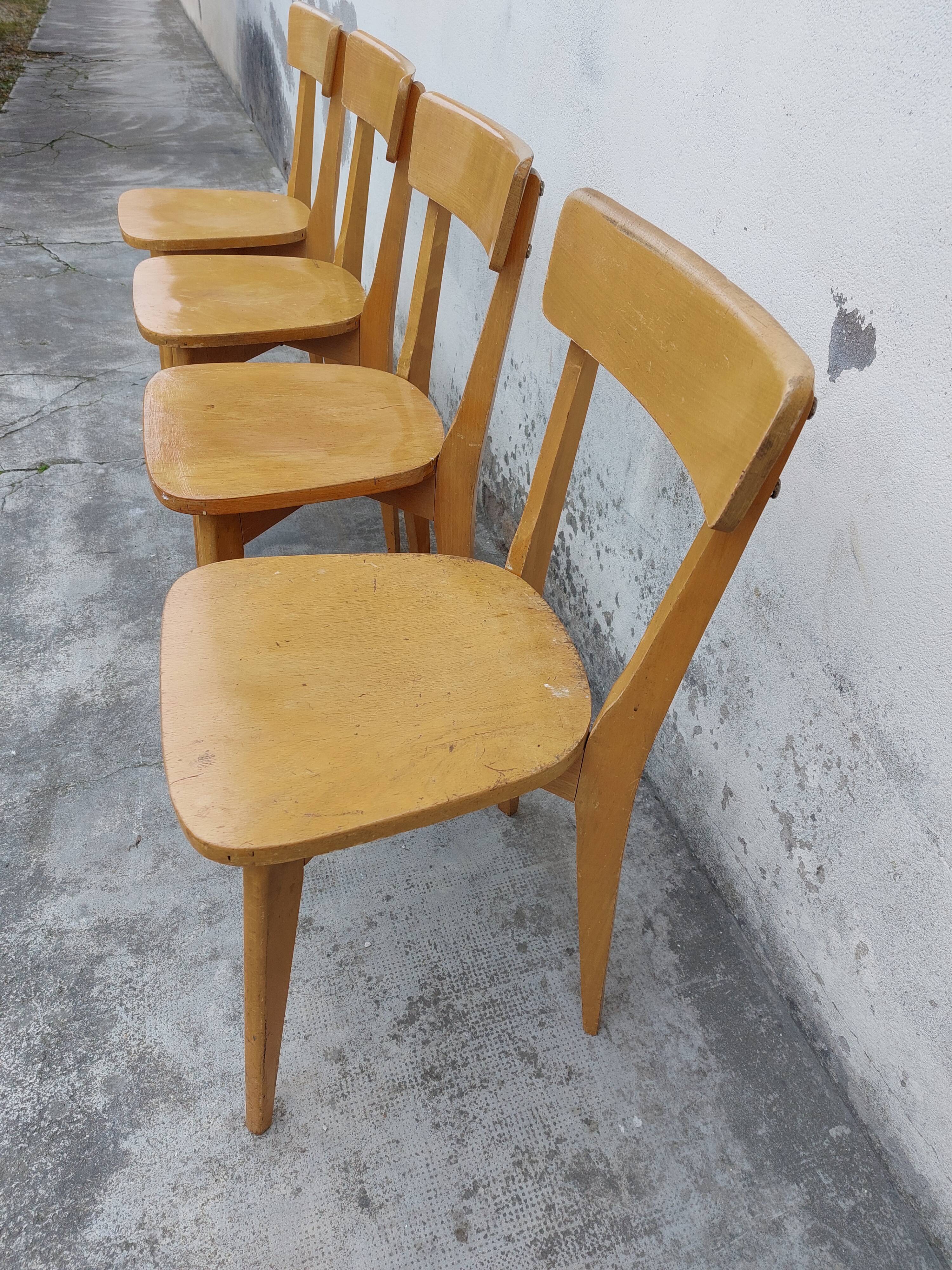Série de 4 chaises de bistrot année 50