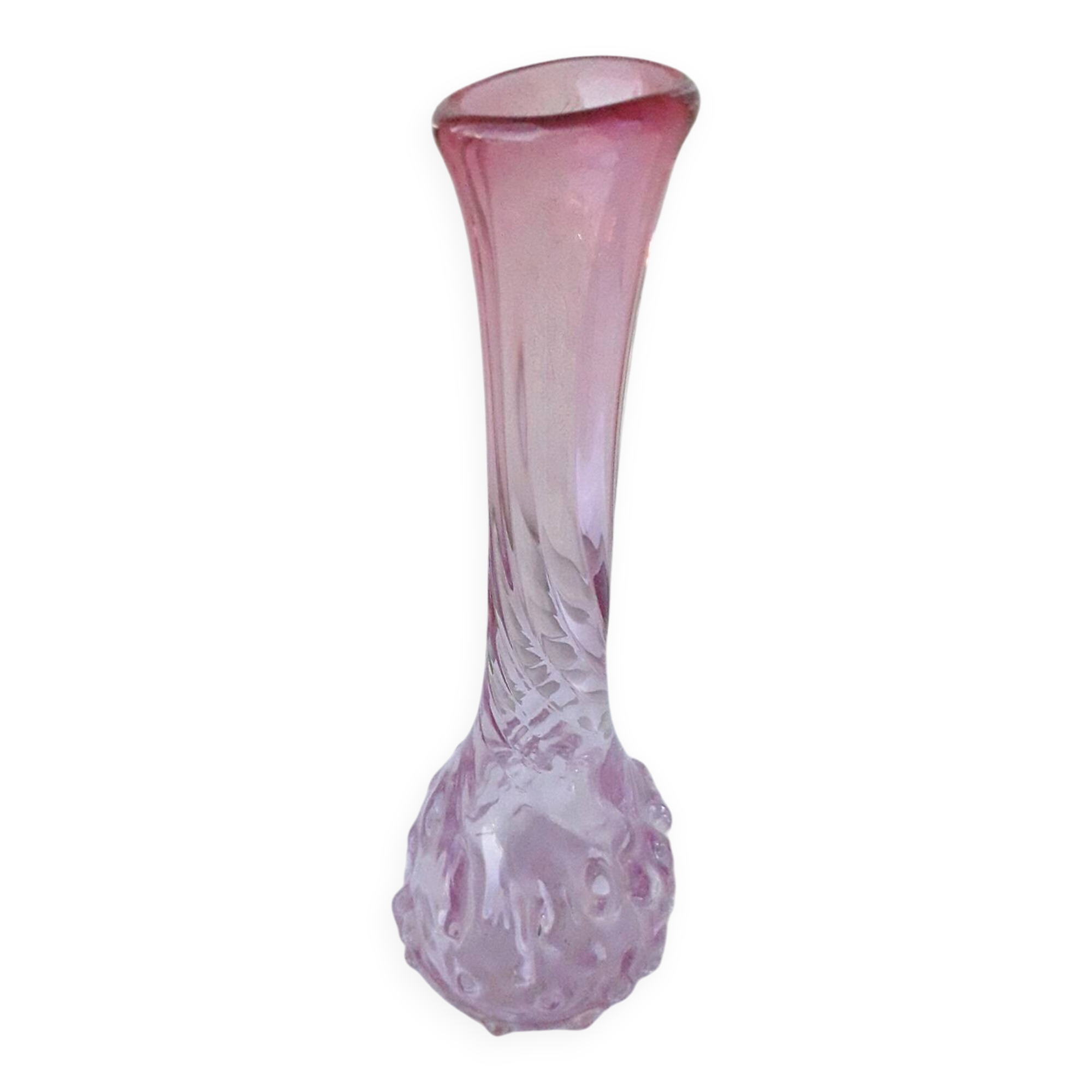 Vase en verre rose