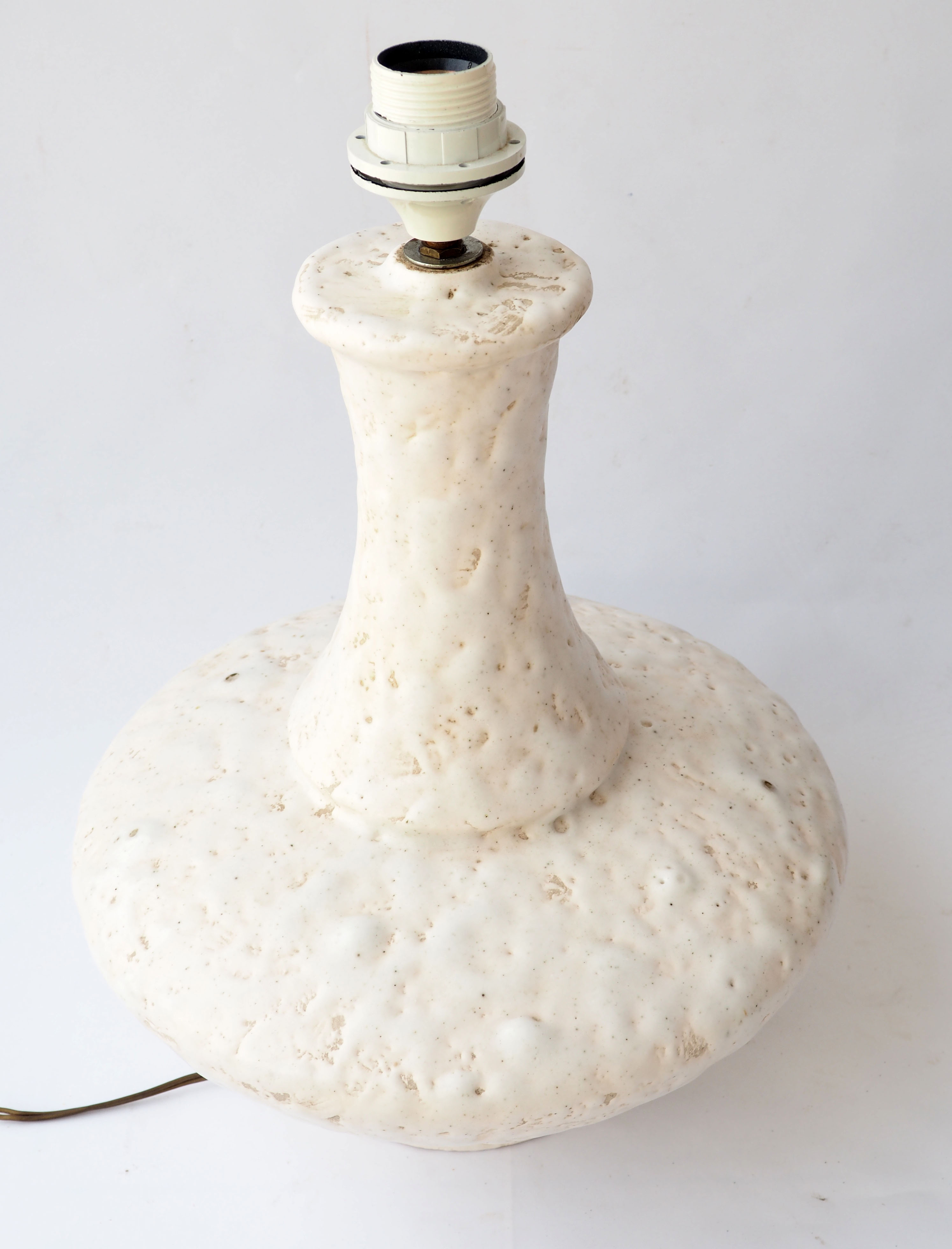 Floor lamp foot