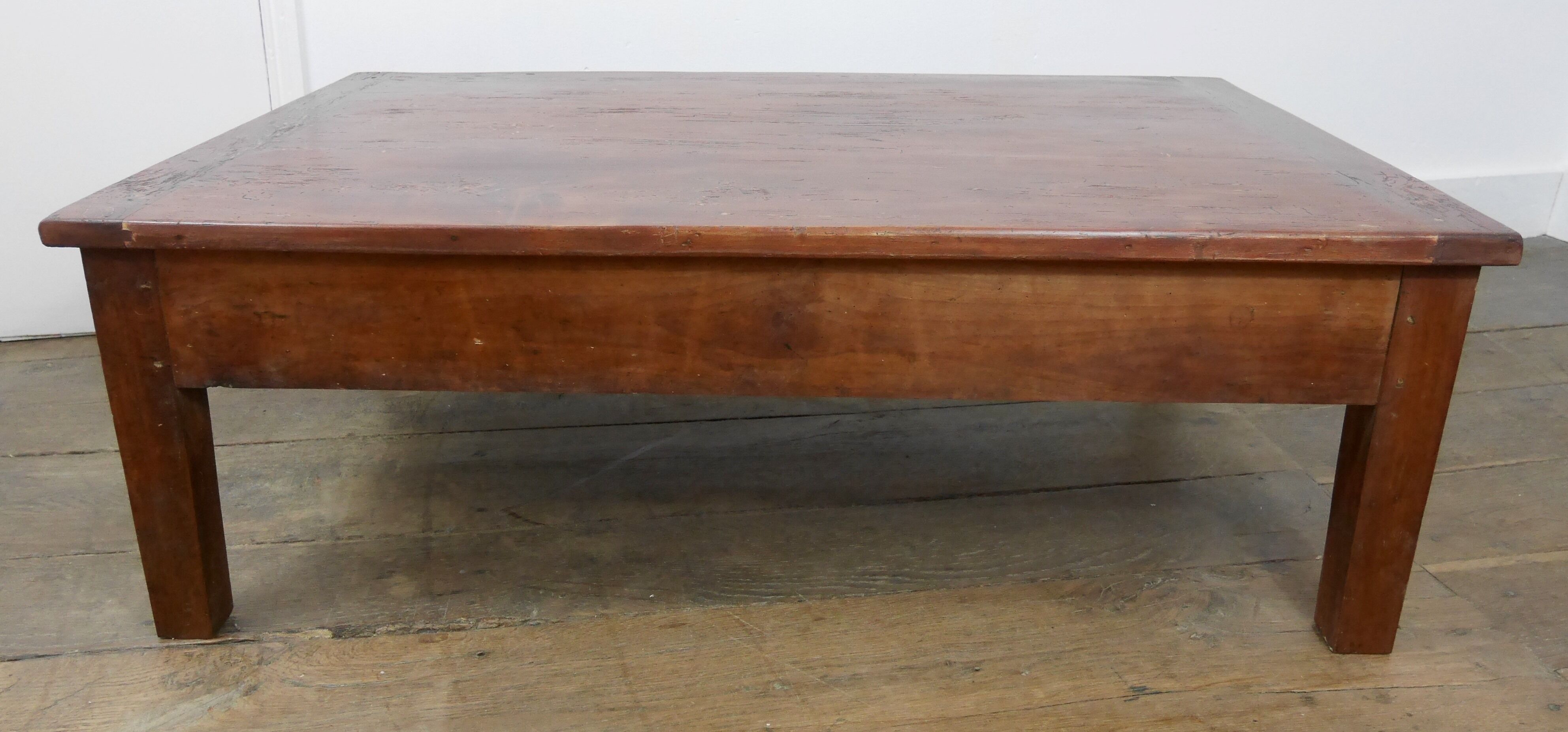 Solid wood coffee table firm countryside