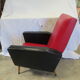 Fauteuil skai rouge et noir vintage