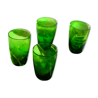 Verres à liqueur vert vintage