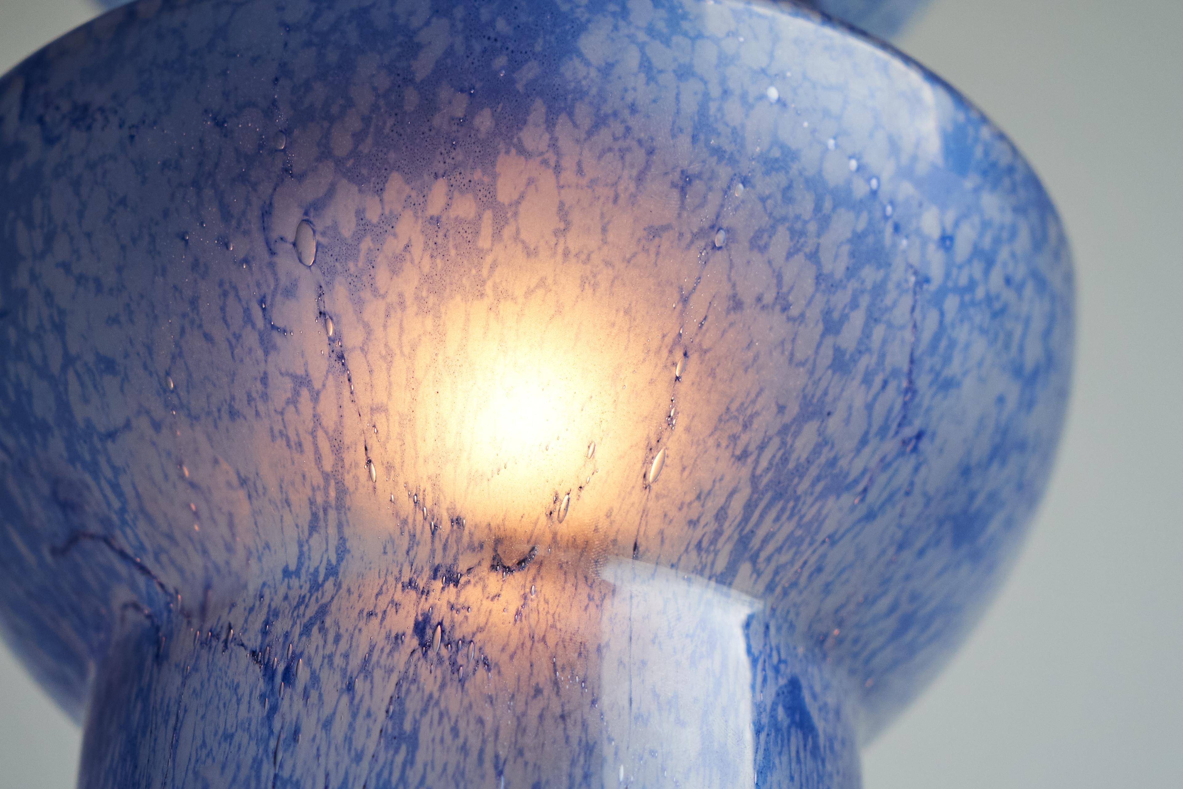 Murano Pulegoso glass table lamp sculpture from the 1970s.
