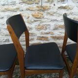 Scandinavian chairs in skaï