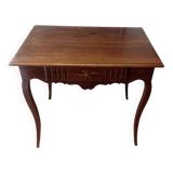Small 19th century table in walnut and marquetry