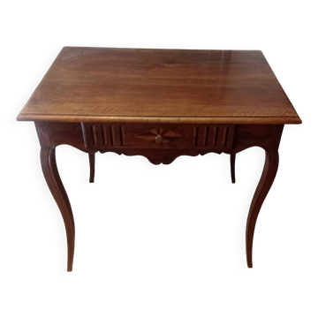 Walnut and marquetry table, 19th century.
