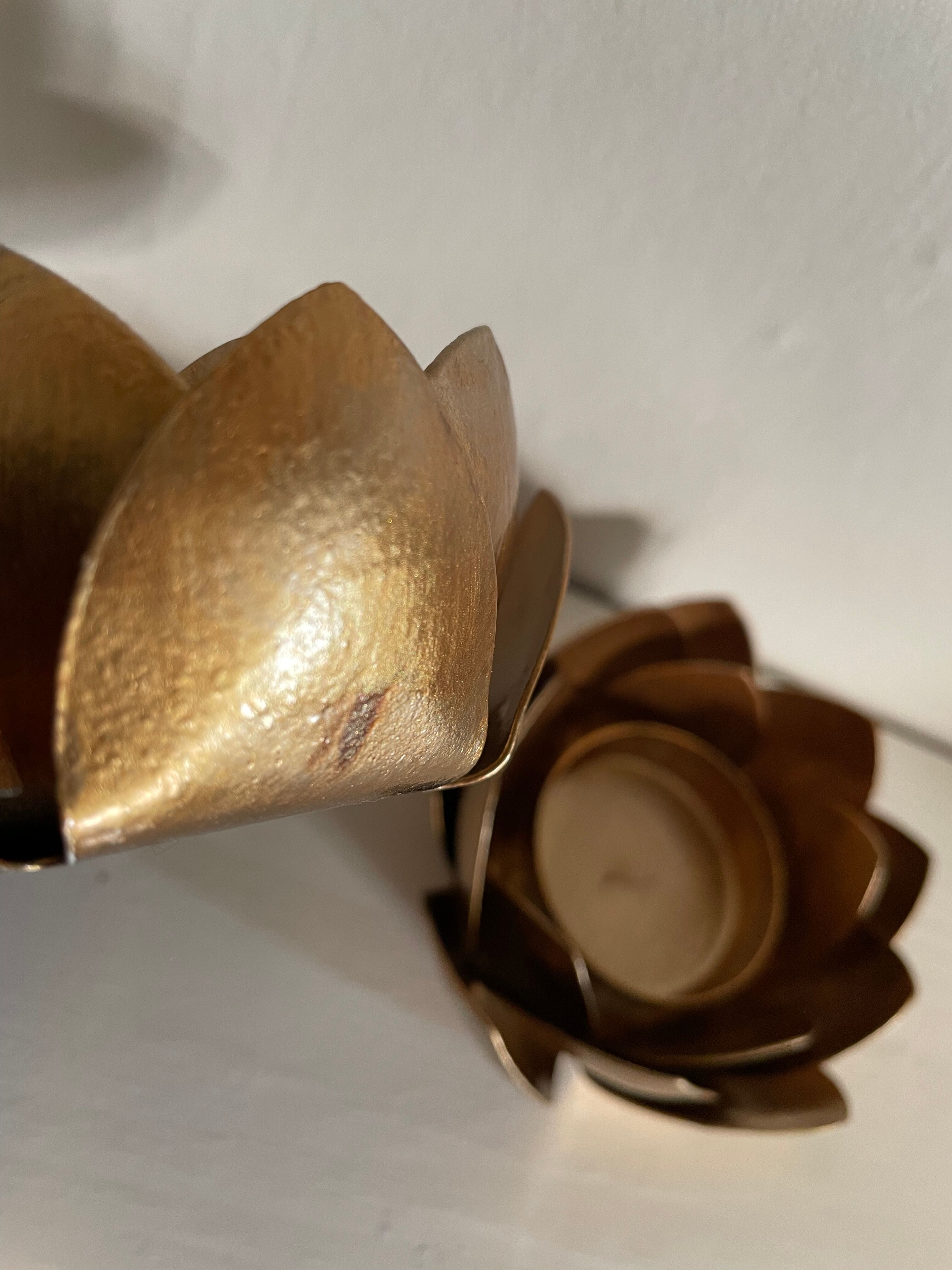 Water lily candlesticks