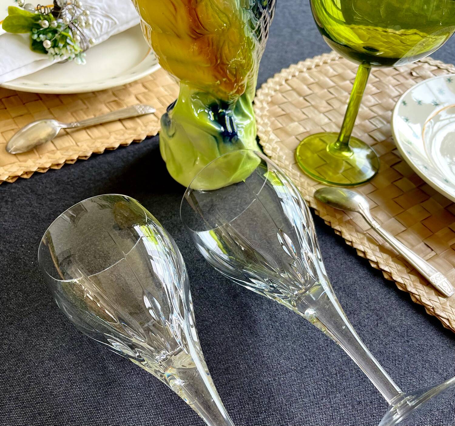2 stemmed glasses from the Lorraine crystal factory
