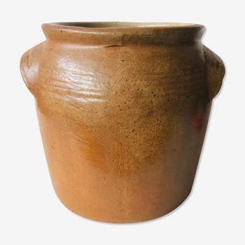 Glazed stoneware pot