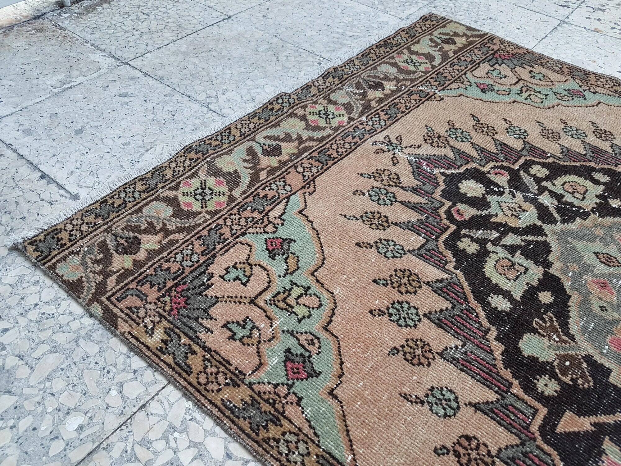 Vintage Turkish hallway rug 107x384 cm