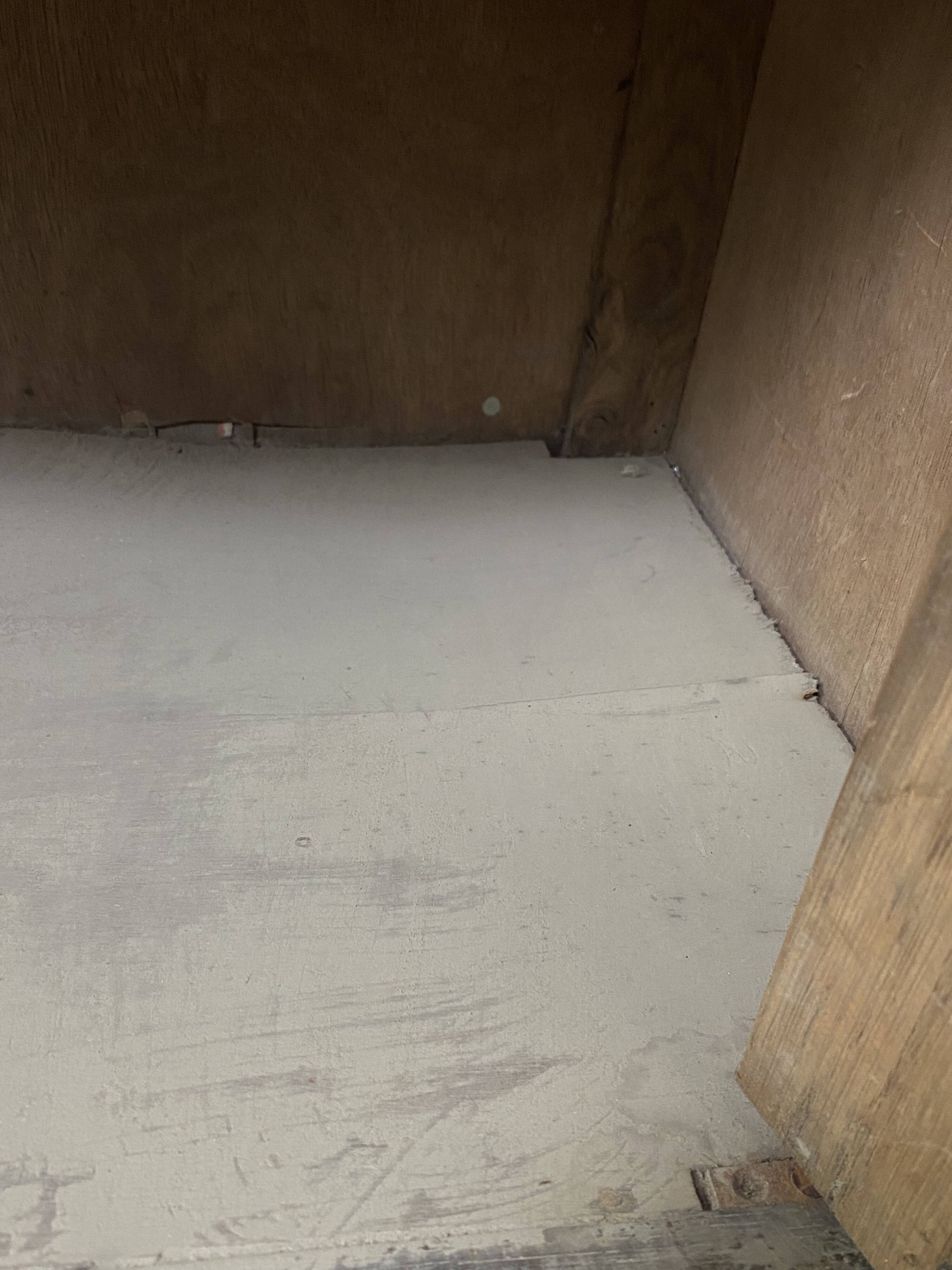 Art-Deco glass cabinet