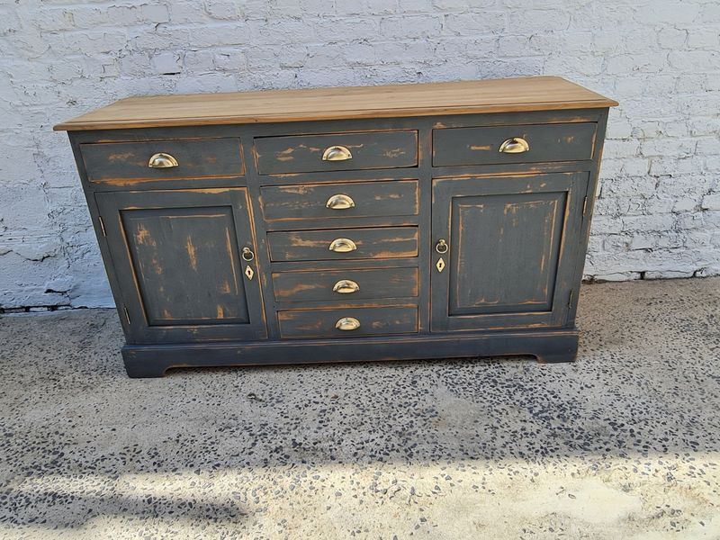 Cabinet bahut seven drawers and two doors patina gray