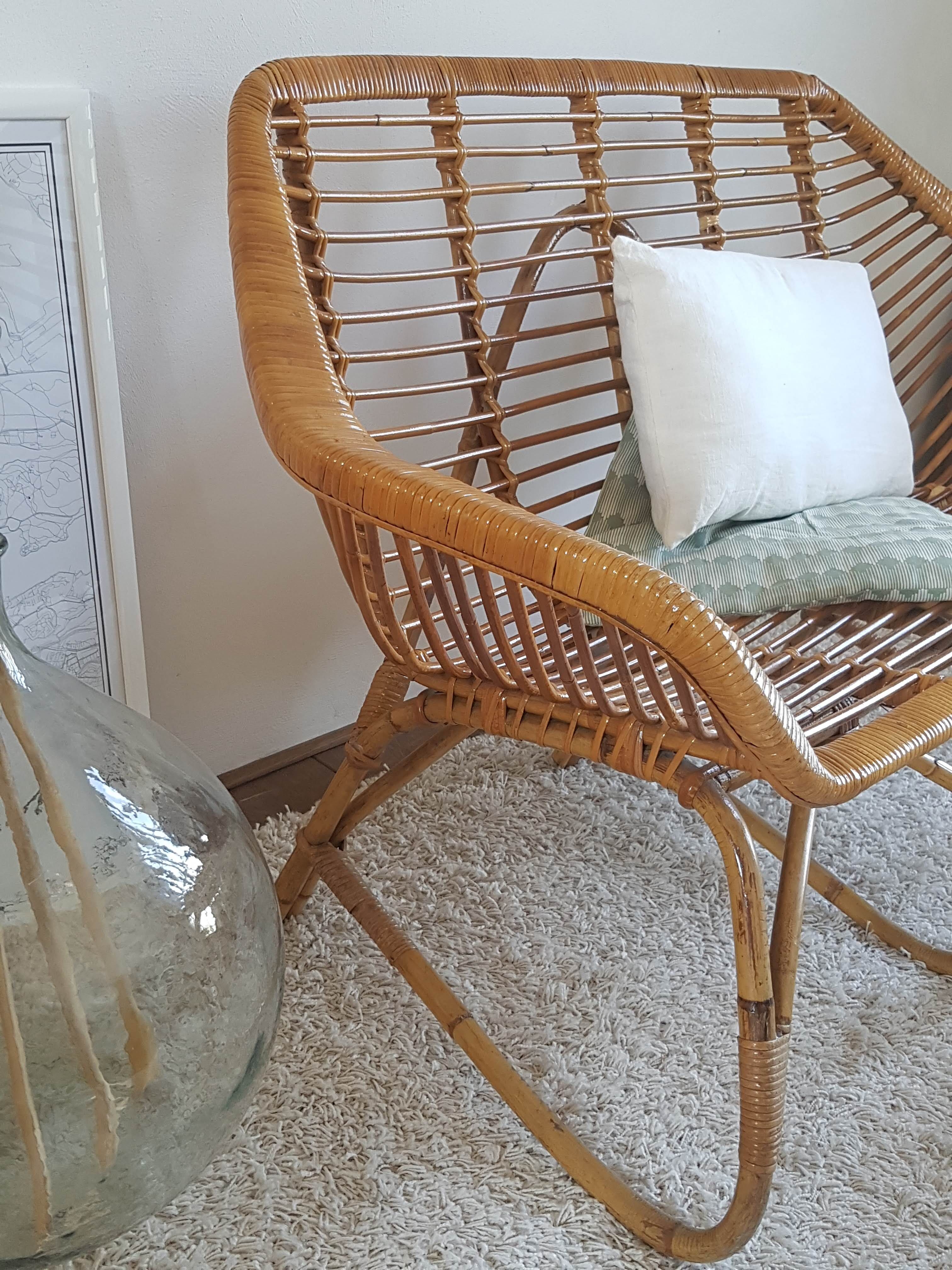 2 seater rattan bench