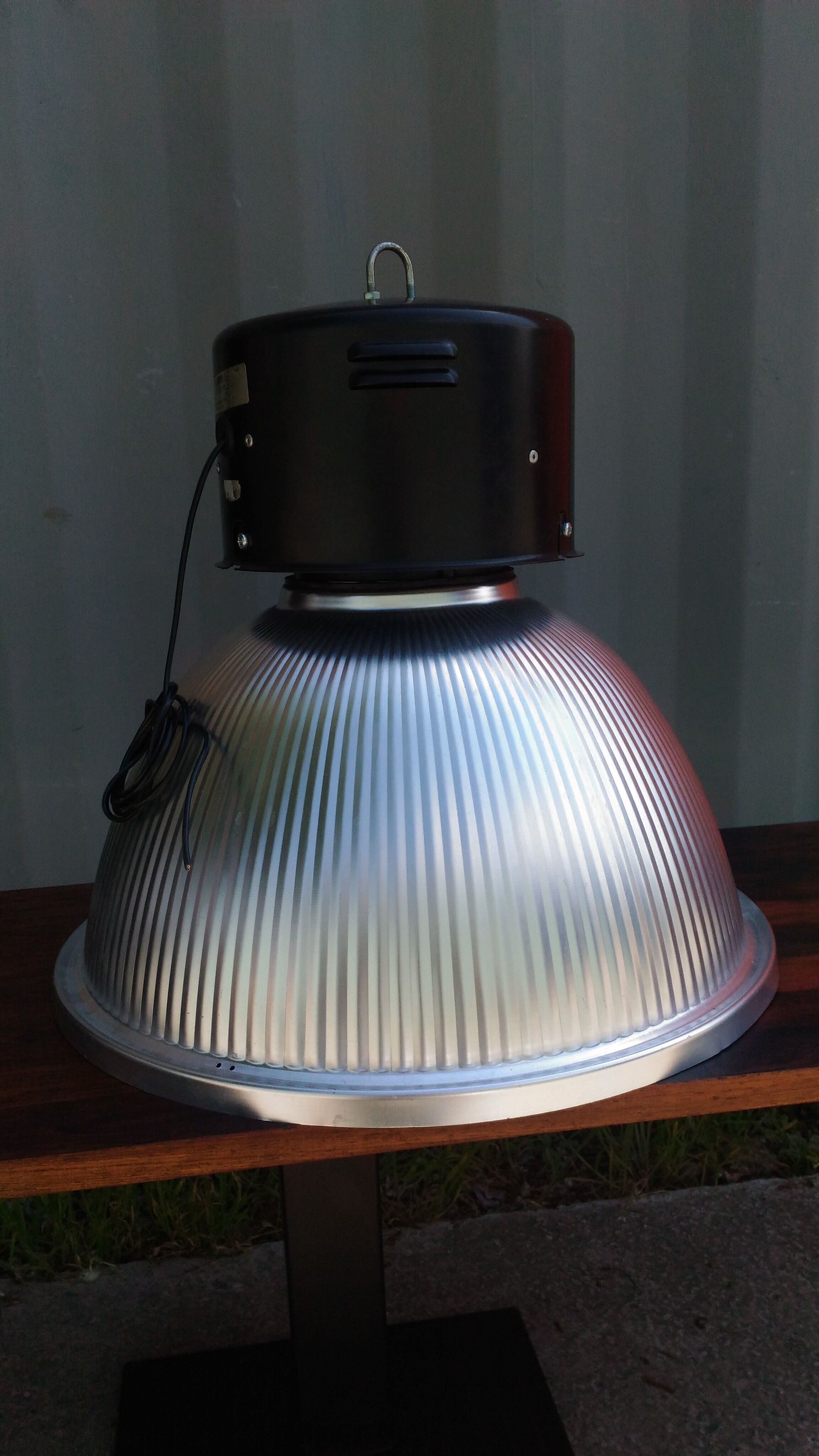 Factory workshop suspension