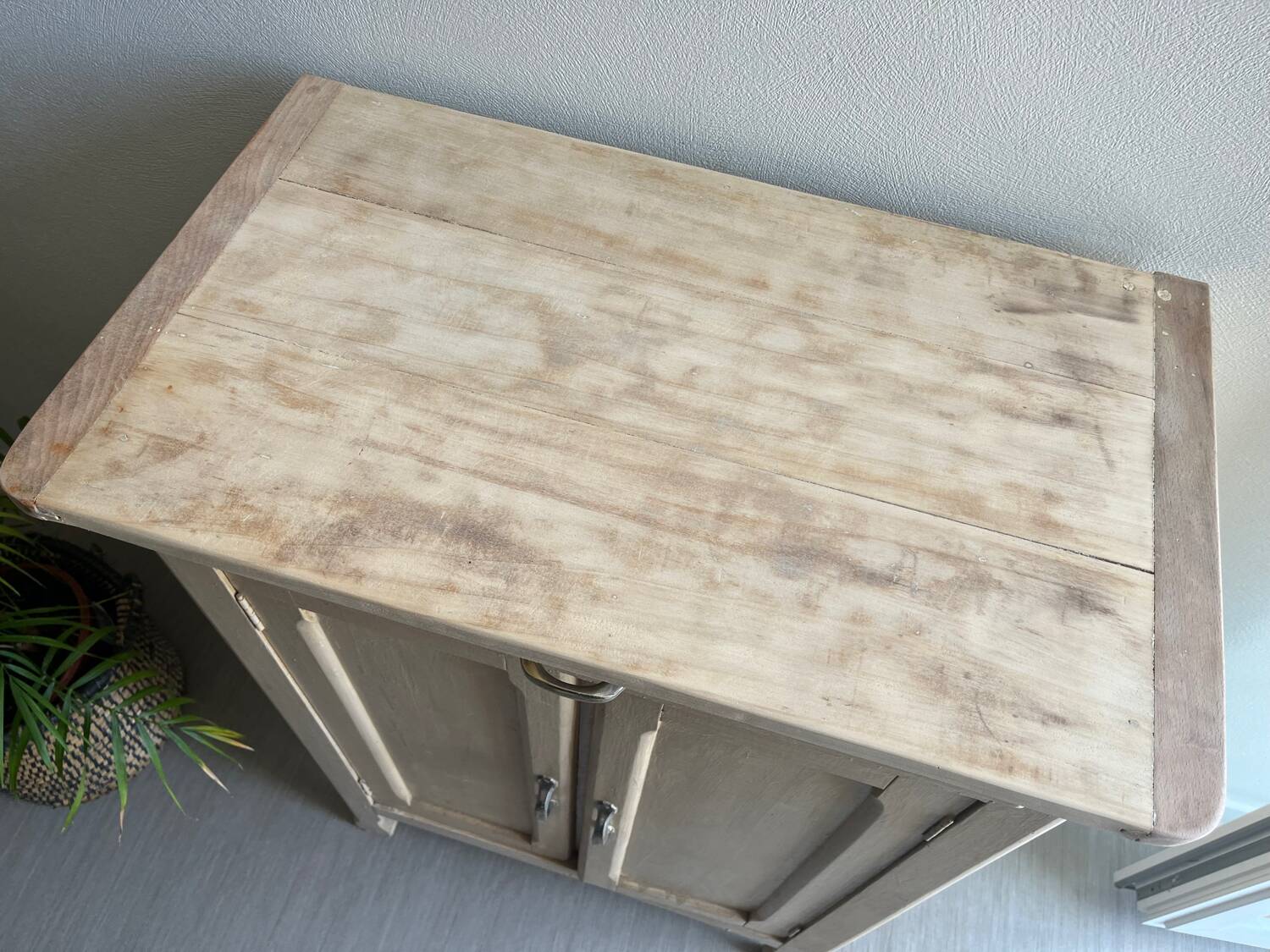 Antique Parisian buffet/jam cupboard in patinated wood