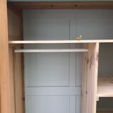 Armoire parisienne vert amande from Ressources