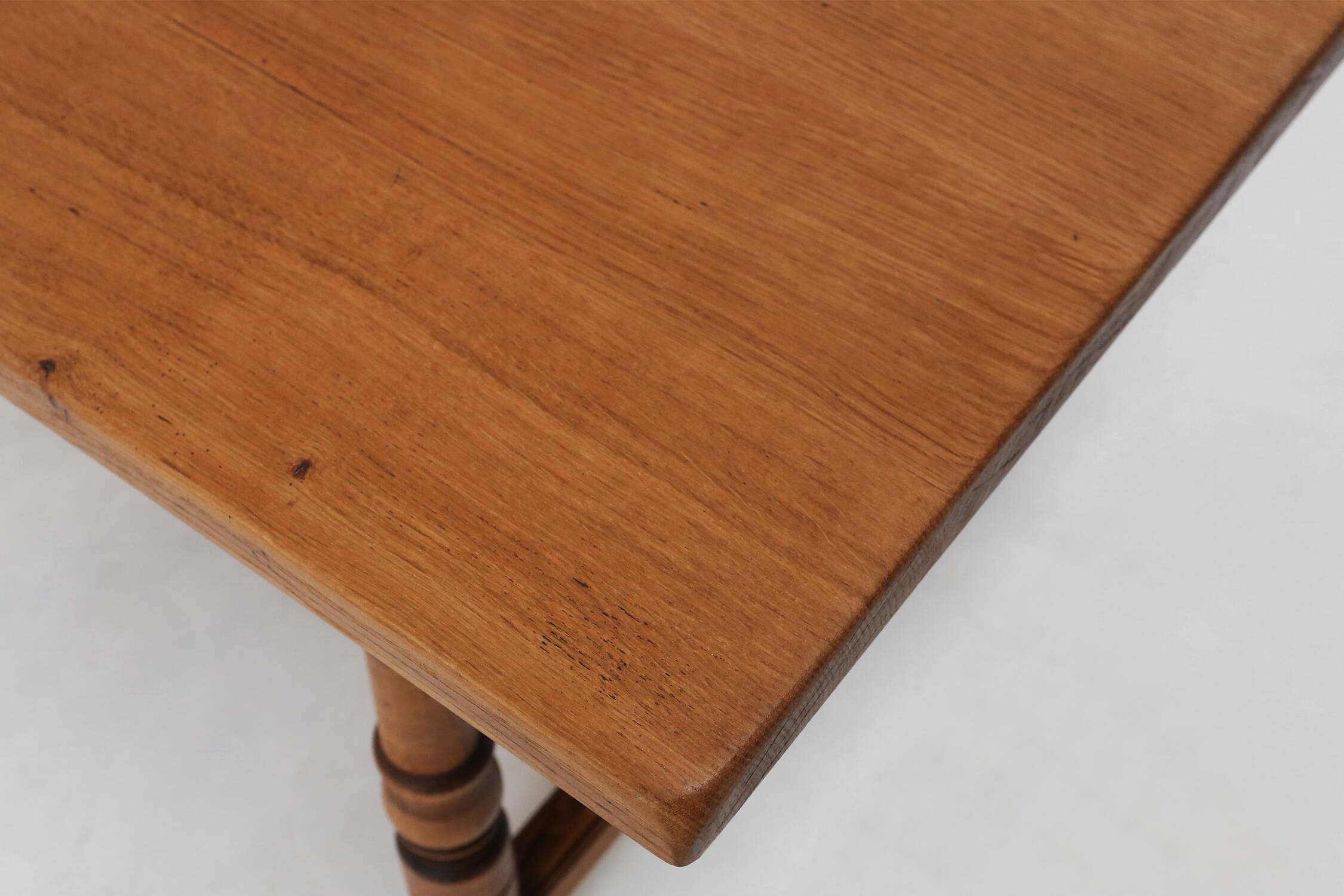 20th century Belgian oak dining table