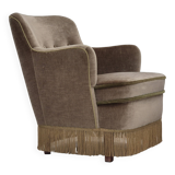 1970s, Danish lounge chair, original condition, furniture velour, beech wood legs.